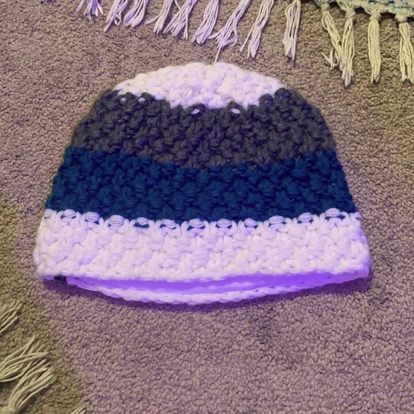 Serius Knit Beanie - Picture 3 of 4